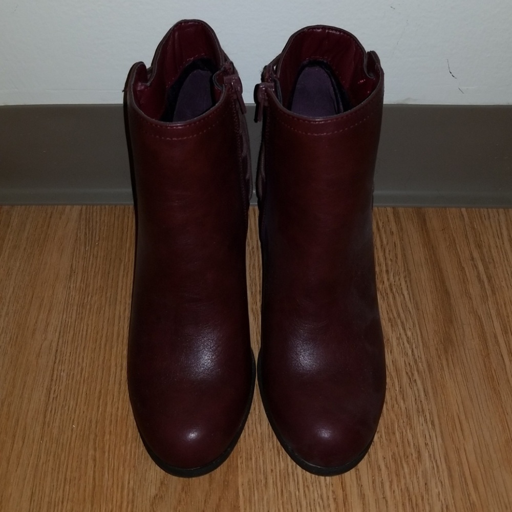 Brand new red leather ankle booties